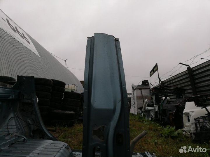 Стойка кузова правая Mitsubishi L200 KB4T 4D56