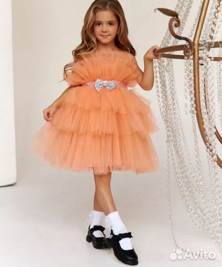 Платье праздничное