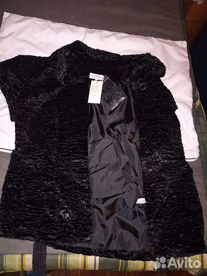 Платье, жилет, брюки