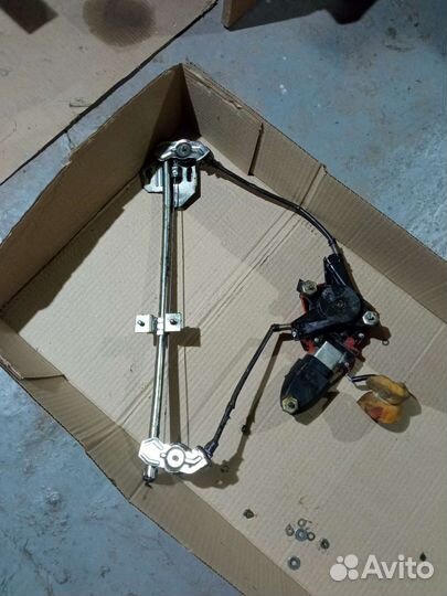 Электростеклоподъемник ваз 2110