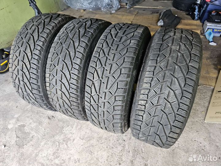 Tigar SUV Winter 235/55 R19 105V
