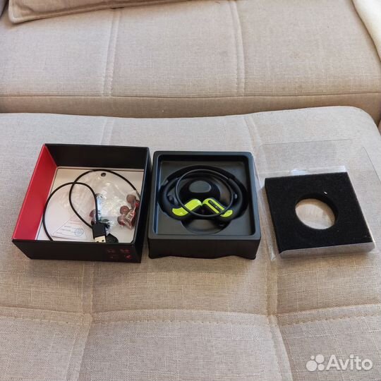 Беспроводные наушники