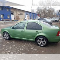 Volkswagen Bora 1.6 MT, 1999, 395 000 км, с пробегом, цена 390 000 руб.