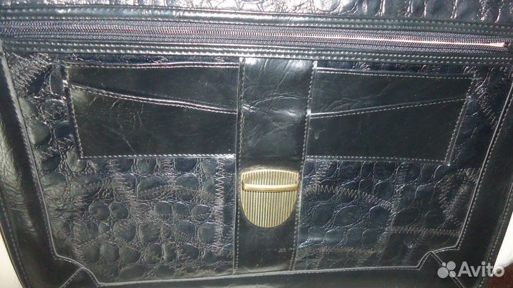 Портфель кожаный