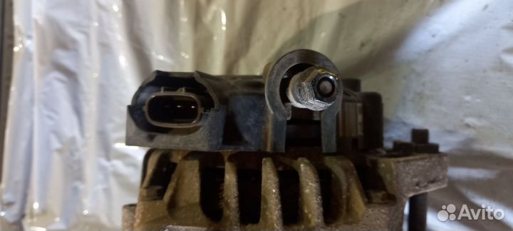 Генератор Kia Rio3