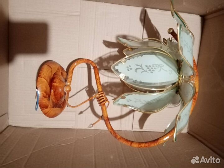 Люстры и Светильник настенный(бра)