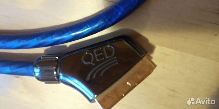 Английский кабель Qed