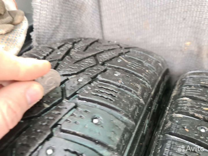 Nokian Tyres Hakkapeliitta 7 185/60 R15