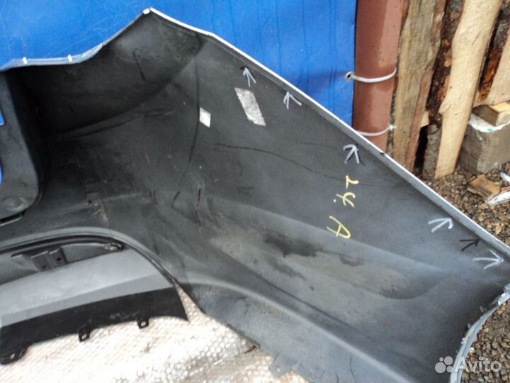 Бампер задний для Hyundai i40 2011)