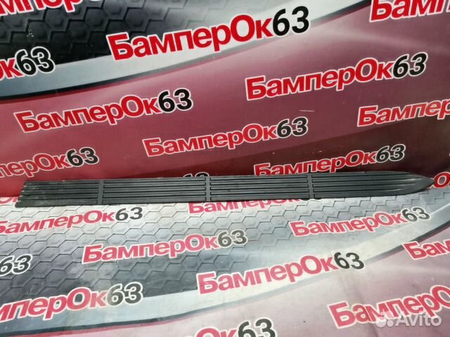 Накладка на подножку правый Toyota Land Cruiser