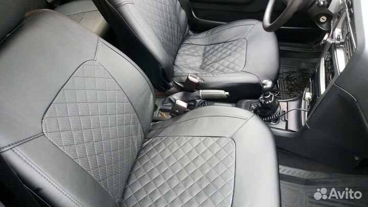 Автомобильные чехлы из экокожи