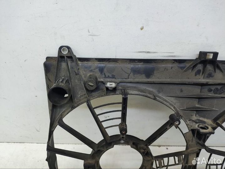 Диффузор вентилятора передний Lexus Gs 4 2012-2018