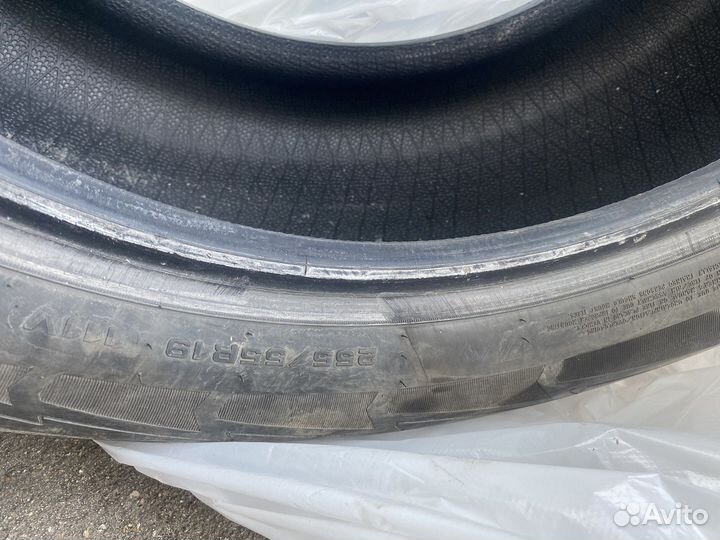 Goodyear UltraGrip Performance 255/55 R19
