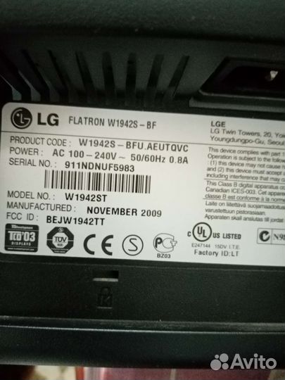 Монитор LG 22