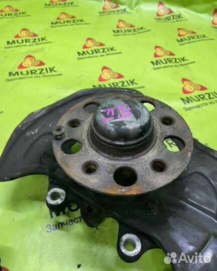 Кулак поворотный левый Mercedes C-Class W204 M