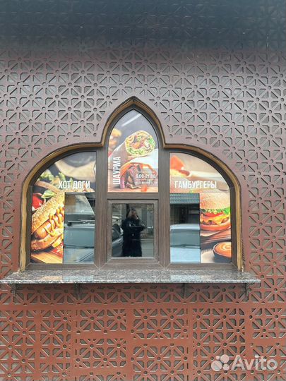 Изготовление наклеек, на авто, стекло, витрины