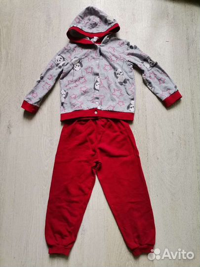 Костюм спортивный