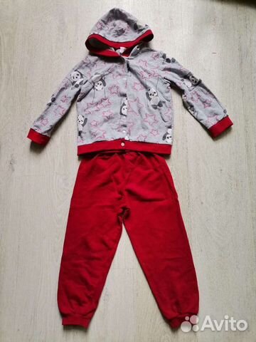 Костюм спортивный