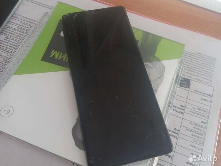Телефон Sony L4 l 4312 разбит экран