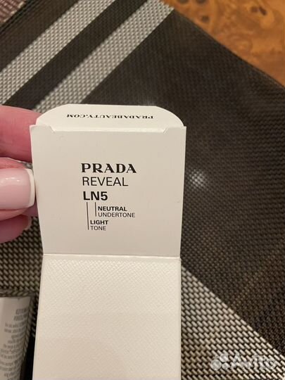 Тональный крем Prada