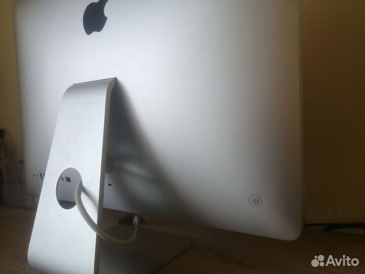 Apple iMac 21.5 2011