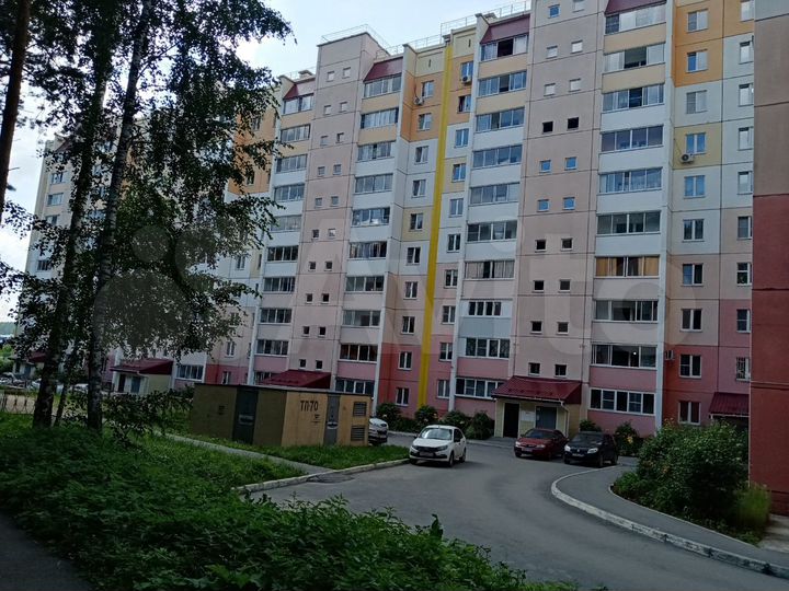 3-к. квартира, 81,8 м², 4/10 эт.