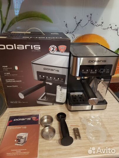 Кофеварка рожковая polaris