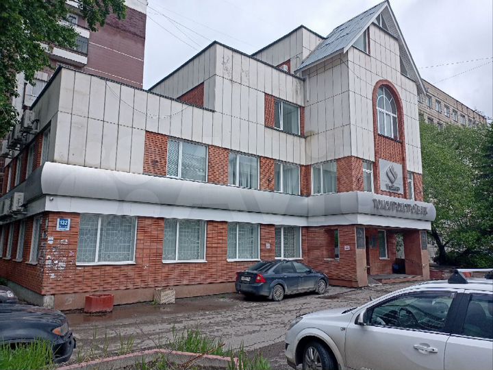 Здание, 1482.3 м²