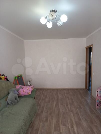 2-к. квартира, 52 м², 5/5 эт.