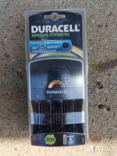 Новое зарядное устройство Duracell CEF15