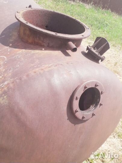 Бочка металлическая бу 2000л