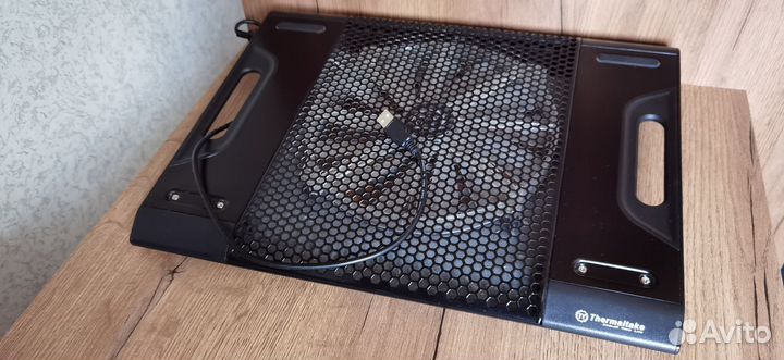 Подставка для ноутбука Thermaltake