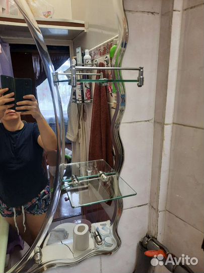 Зеркало для ванной комнаты