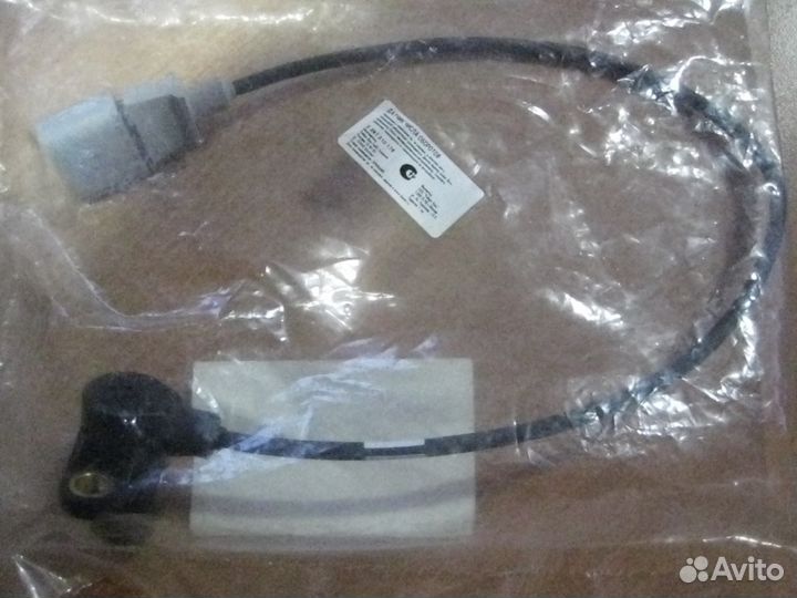 Датчик положения коленвала Ауди А6 Фольксваген Б5