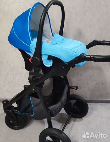 Коляска Zippy Sport 3 в 1. Состояние отличное