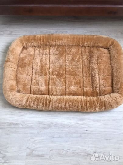 Лежанка для маленьких и средних собак