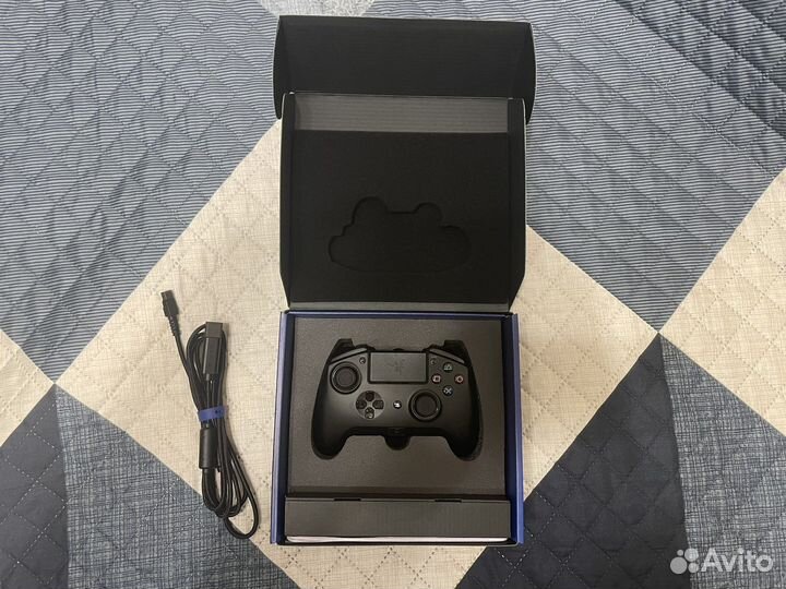 Razer Raiju Tournament Edition геймпад