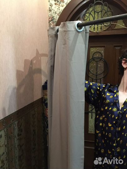 Шторы на люверсах бу на кованной штанге