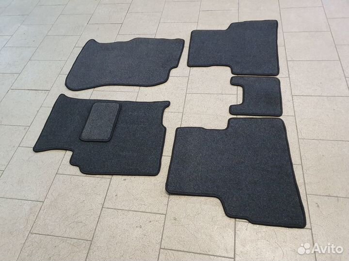 Коврики в салон Nissan Almera Tino (2000-2006)