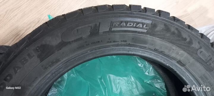 GT Radial Champiro IcePro 185/60 R15