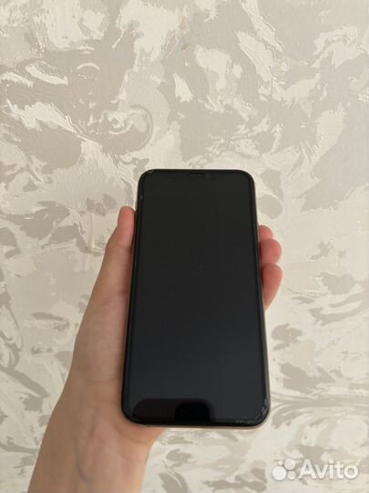 iPhone 11 Pro, 64 ГБ