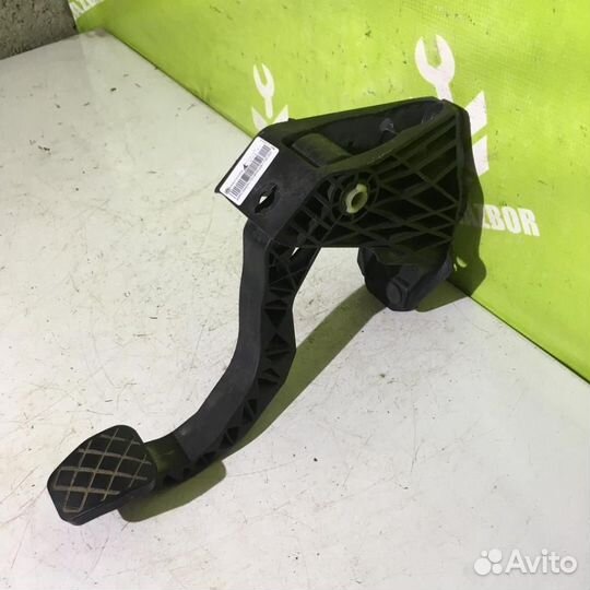 Педаль сцепления Фольксваген Поло седан рус