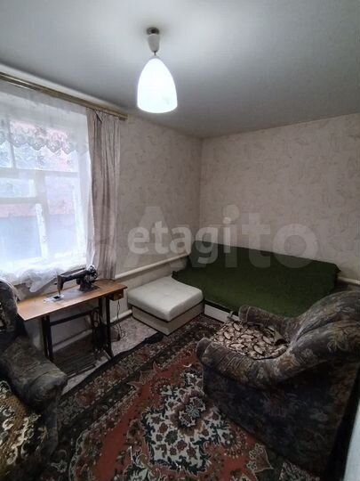 Дом 28 м² на участке 1,5 сот.