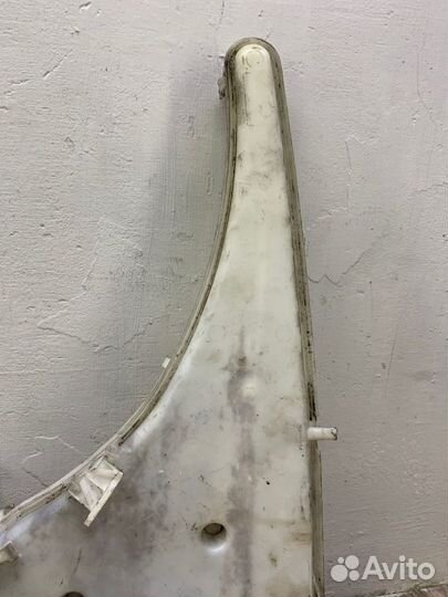 Бачок омывателя Bmw 1 Series хетчбэк-5ти дв. 2006