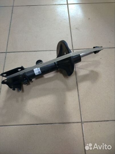 Амортизатор задний правый hyundai/KIA 546612E500