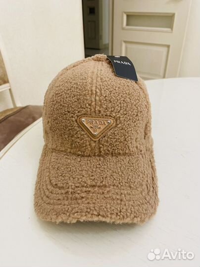 Кепка новая