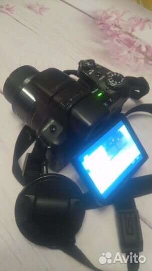 Цифровой фотоаппарат Sony Cyber-shot DSC-HX1