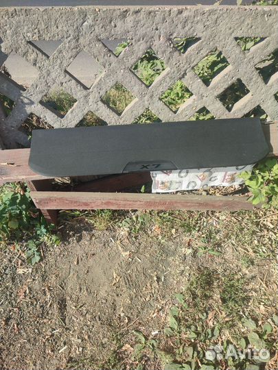 Заднии шторки багажника на разные авто