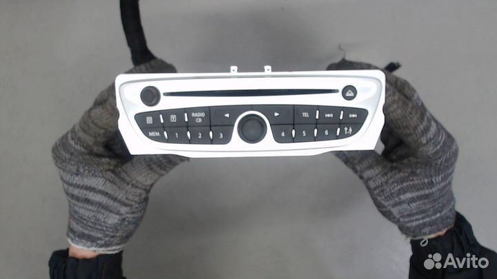 Магнитола Renault Fluence, 2010