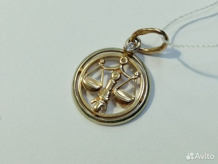 Подвеска Весы золотая